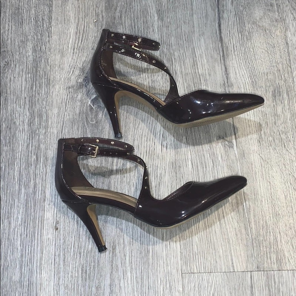 Apt. 9 defined comfort heels!